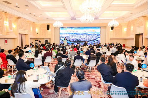 健康饮料是广东饮料产业发展的重要机遇 ——2025肇庆市食品饮料产业招商大会暨首届广东省健康饮料产业创新发展交流会成功举办